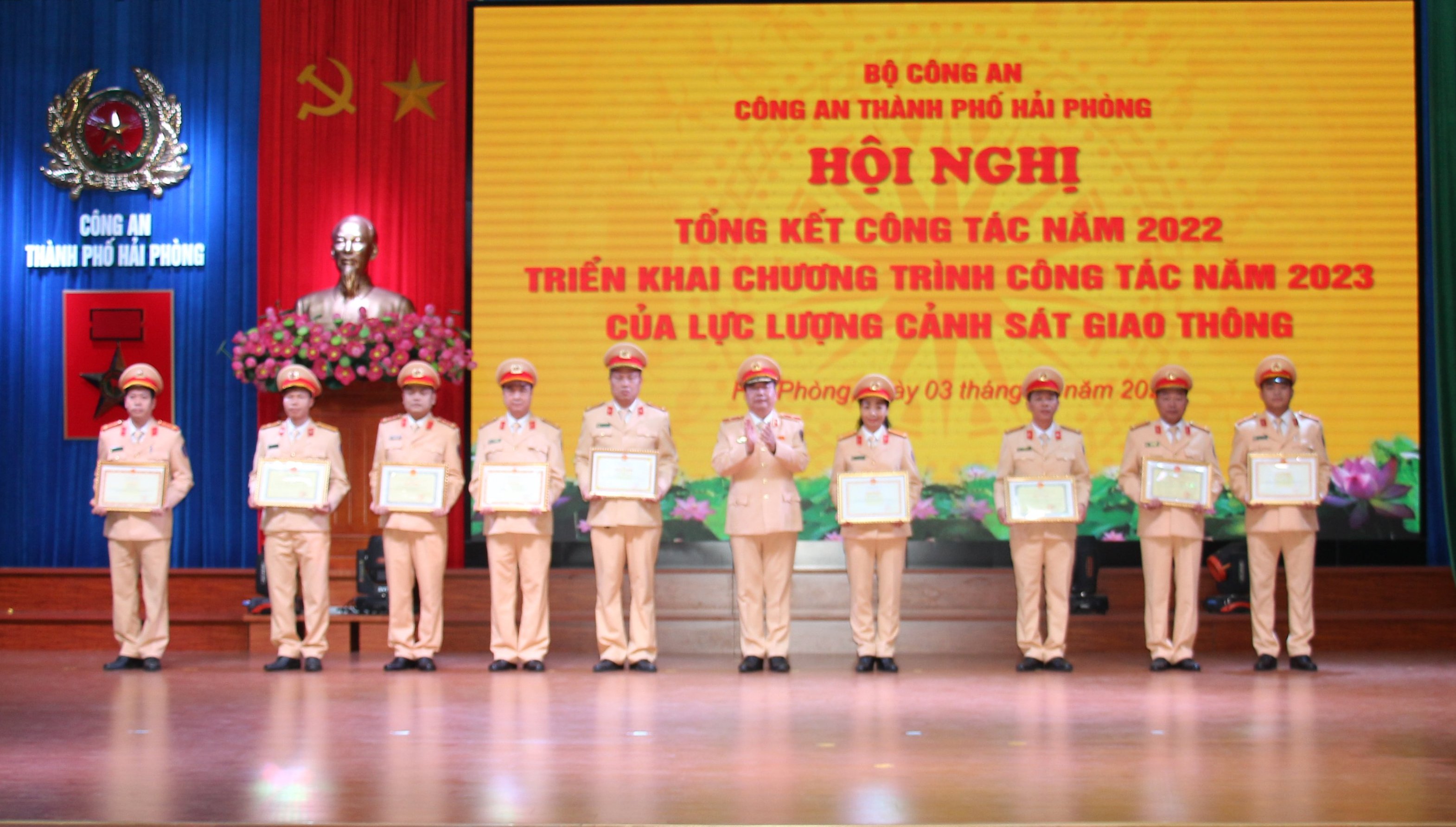 Lực lượng CSGT đường bộ, đường sắt và Cảnh sát đường thủy: Tổng kết công tác năm 2022, triển khai công tác năm 2023